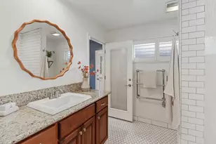 3120 American River Dr, Sacramento, CA 95864 - Photo 27