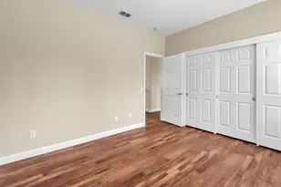 10085 Castle Oaks Ct, Sacramento, CA 95829 - Photo 23