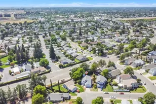 7673 Bluebrook Way, Sacramento, CA 95823 - Photo 33
