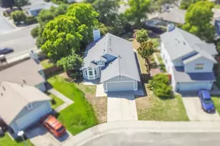 7673 Bluebrook Way, Sacramento, CA 95823 - Photo 5