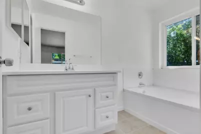 7673 Bluebrook Way, Sacramento, CA 95823 - Photo 23