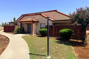 1405 E Cypress Ave, Reedley, CA 93654 - Photo 1