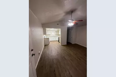 1405 E Cypress Avenue, Reedley, CA 93654 - Photo 17