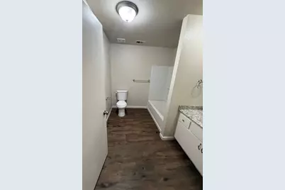 1405 E Cypress Avenue, Reedley, CA 93654 - Photo 13