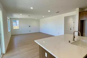 5017 Lone Star Wy, Roseville, CA 95747 - Photo 5