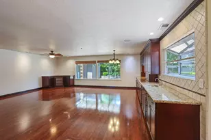3790 Hatchers Cir, Stockton, CA 95219 - Photo 11
