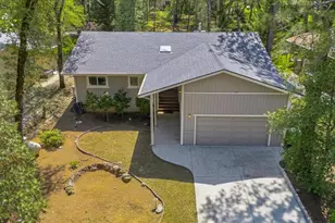 19555 Chaparral Cir, Penn Valley, CA 95946 - Photo 3