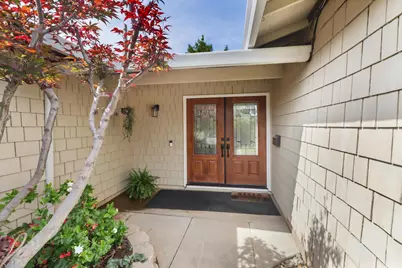 9021 Thilow Drive, Sacramento, CA 95826 - Photo 5