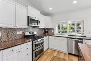 9021 Thilow Dr, Sacramento, CA 95826 - Photo 15