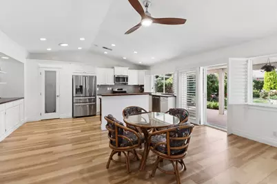 9021 Thilow Drive, Sacramento, CA 95826 - Photo 11
