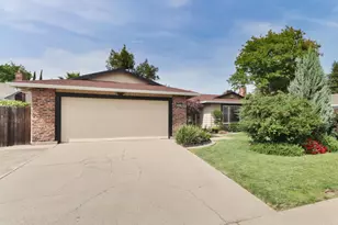 9021 Thilow Dr, Sacramento, CA 95826 - Photo 43