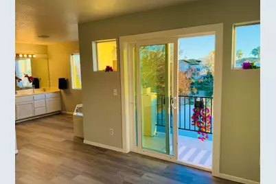 9193 E Laguna Way, Elk Grove, CA 95758 - Photo 51