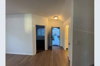 9193 E Laguna Way, Elk Grove, CA 95758 - Photo 41