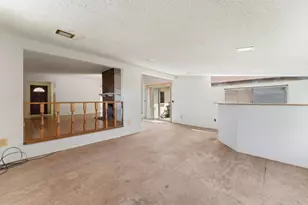 2512 Brentley Dr, Sacramento, CA 95822 - Photo 9