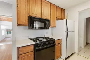 2512 Brentley Dr, Sacramento, CA 95822 - Photo 13