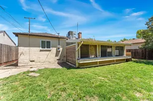 2512 Brentley Dr, Sacramento, CA 95822 - Photo 23