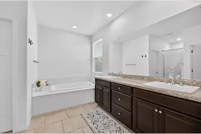 9315 Wild Lilac Circle, Sacramento, CA 95829 - Photo 27