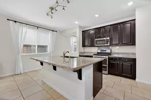 9315 Wild Lilac Cir, Sacramento, CA 95829 - Photo 11
