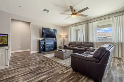 2016 Mustang Court, Plumas Lake, CA 95961 - Photo 19