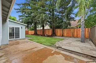 5718 Cobblestone Dr, Rocklin, CA 95765 - Photo 17