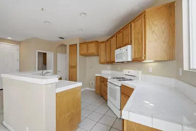 5821 Ridgepoint Drive, Antelope, CA 95843 - Photo 7