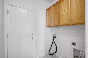 5821 Ridgepoint Dr, Antelope, CA 95843 - Photo 25