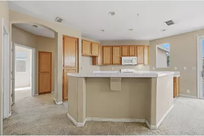 5821 Ridgepoint Drive, Antelope, CA 95843 - Photo 11