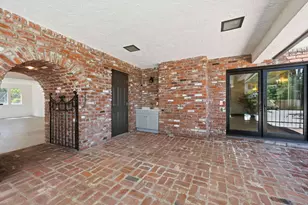 9815 Mira Del Rio Dr, Sacramento, CA 95827 - Photo 63