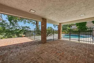 9815 Mira Del Rio Dr, Sacramento, CA 95827 - Photo 67