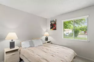 10828 Ambassador Dr, Rancho Cordova, CA 95670 - Photo 15
