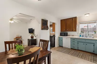 10828 Ambassador Drive, Rancho Cordova, CA 95670 - Photo 3