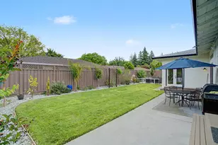 2707 Latham Dr, Sacramento, CA 95864 - Photo 45