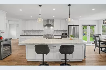 2707 Latham Drive, Sacramento, CA 95864 - Photo 13