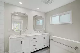 2707 Latham Dr, Sacramento, CA 95864 - Photo 27