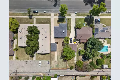 1127 W 19th Street, Merced, CA 95340 - Photo 29