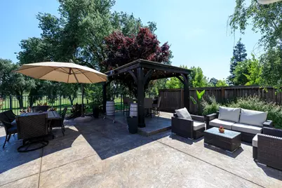 1682 Fairway Oaks Court, Ripon, CA 95366 - Photo 37