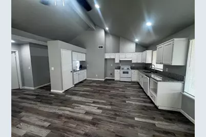 7117 N Antioch Avenue, Fresno, CA 93722 - Photo 15