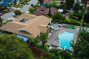 7961 Phaeton Dr, Oakland, CA 94605 - Photo 57