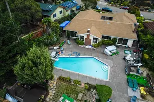 7961 Phaeton Dr, Oakland, CA 94605 - Photo 55