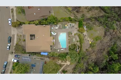 7961 Phaeton Drive, Oakland, CA 94605 - Photo 61