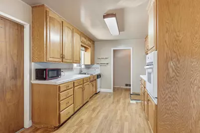 1215 Del Vale Avenue, Modesto, CA 95350 - Photo 13