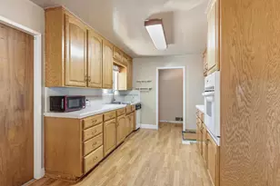 1215 Del Vale Ave, Modesto, CA 95350 - Photo 13