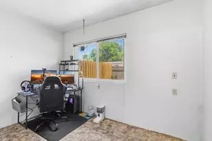 1215 Del Vale Ave, Modesto, CA 95350 - Photo 9