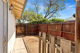 4077 Andedon Cir, Sacramento, CA 95826 - Photo 21