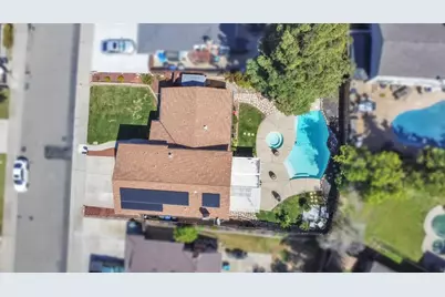 8232 Scarlet Oak Circle, Citrus Heights, CA 95610 - Photo 35