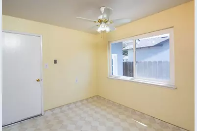 1532 Hialeah Drive, Modesto, CA 95350 - Photo 7
