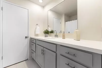 633 Woodside Sierra #1, Sacramento, CA 95825 - Photo 17