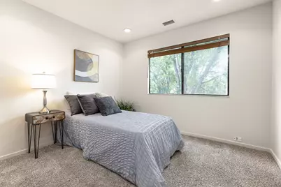 633 Woodside Sierra #1, Sacramento, CA 95825 - Photo 19