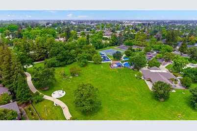 633 Woodside Sierra #1, Sacramento, CA 95825 - Photo 39