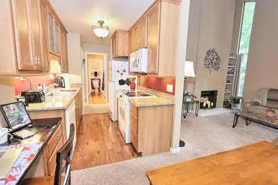 861 Woodside Lane #6, Sacramento, CA 95825 - Photo 17
